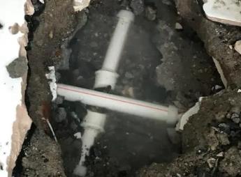 松潘阳台漏水维修公司为您分享楼上楼下漏水怎么处理